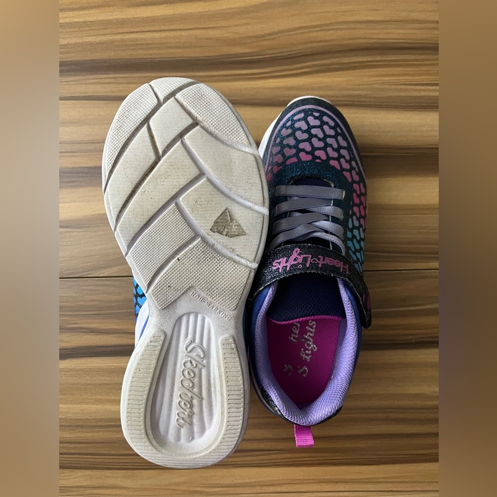 Skechers Kids' Heart Lights: Sweetheart Lights - Lovely Colors Girls Size 3 - Picture 12 of 13
